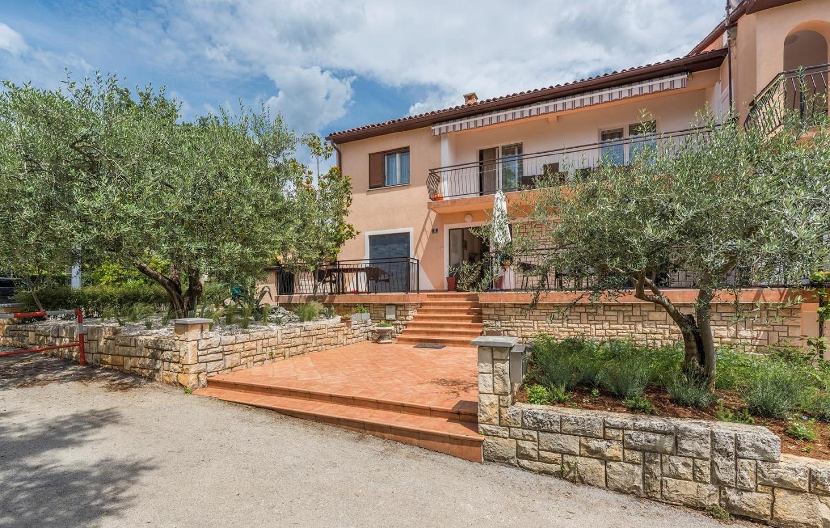 Apartments Zrnic Porec Luaran gambar